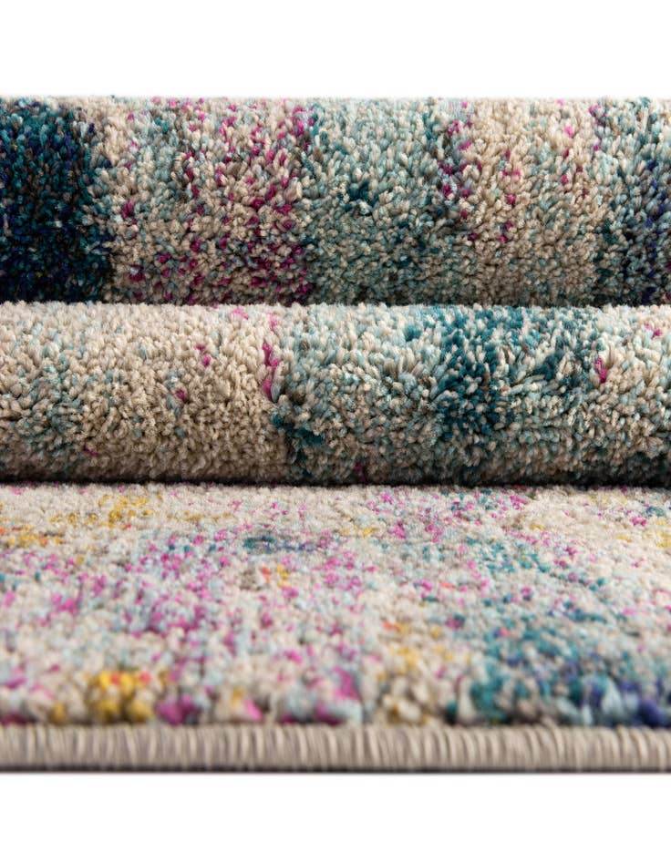 Detail image of 9' x 12' 2 Washable Capri Rug