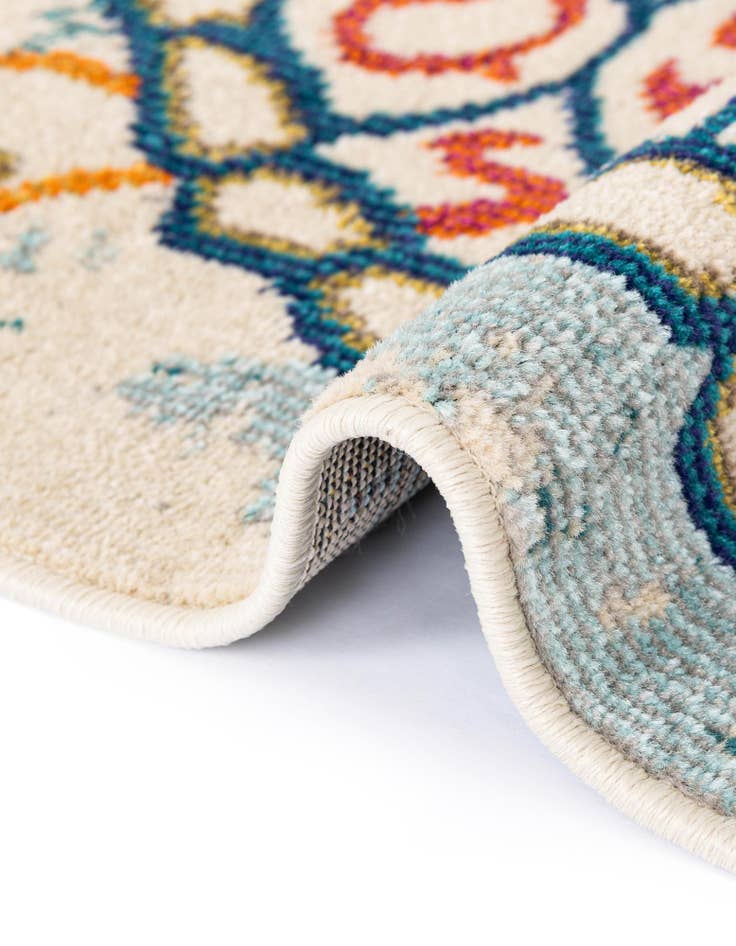 Detail image of 8' x 10' Washable Capri Rug