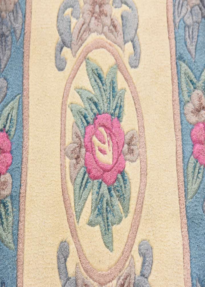 2' 4 x 4' 7 Carved Pekin Wool Rug