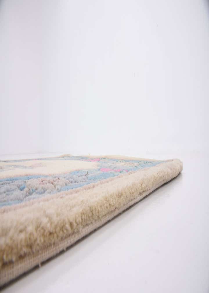 2' 4 x 4' 7 Carved Pekin Wool Rug