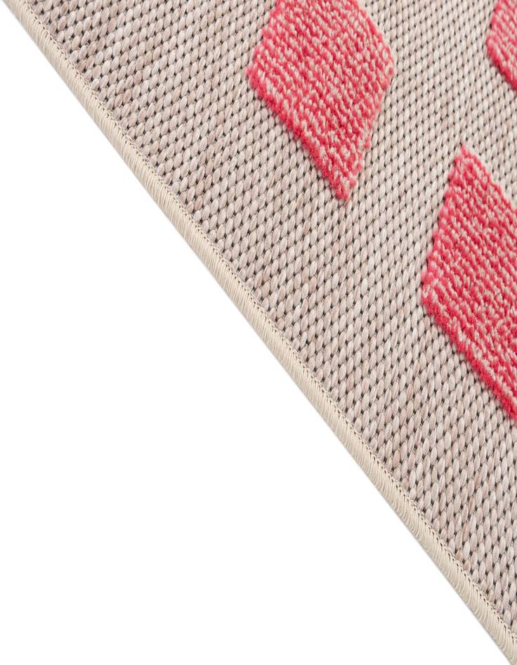 Detail image of 5' x 8' Casablanca Rug