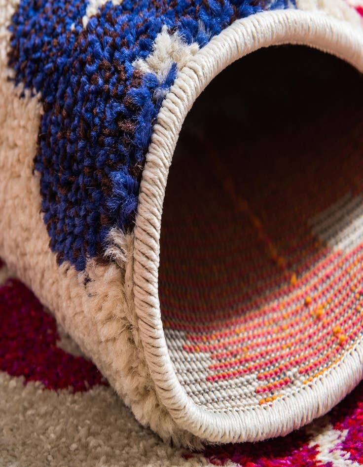 Detail image of 8' x 11'  Washable Casablanca Rug