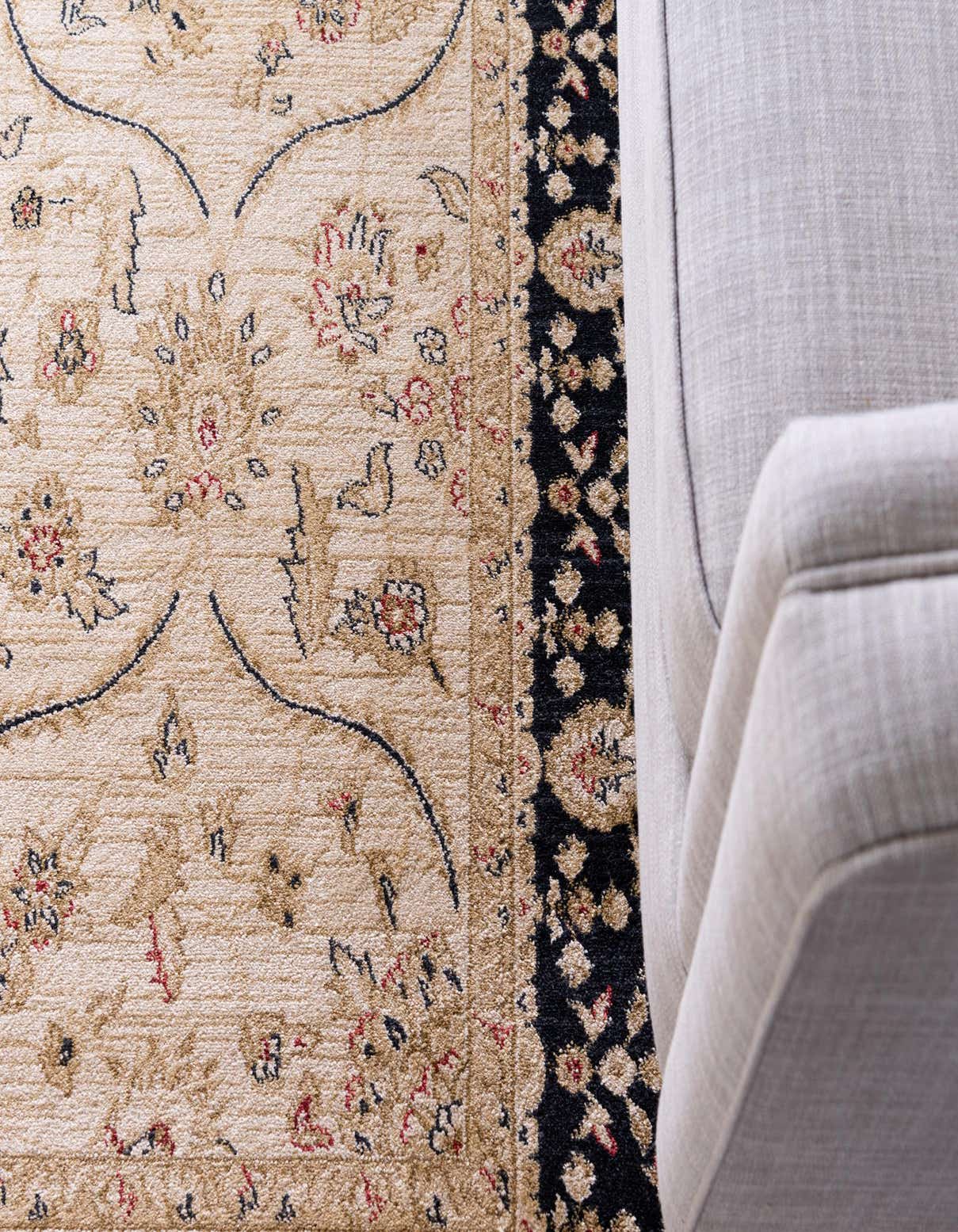 Detail image of 215cm x 305cm Kensington Rug