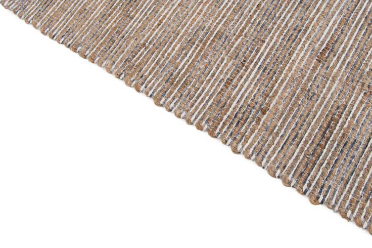 Detail image of 4' 1 x 6' Chenille Jute Rug