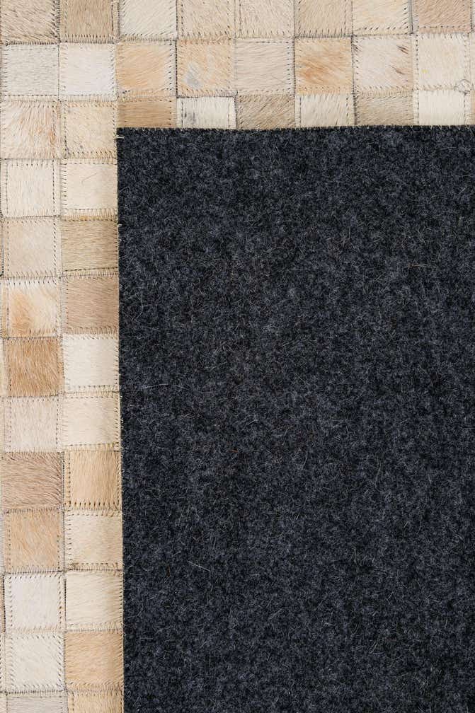 8' 1 x 10' Cowhide - Patchwork Rug