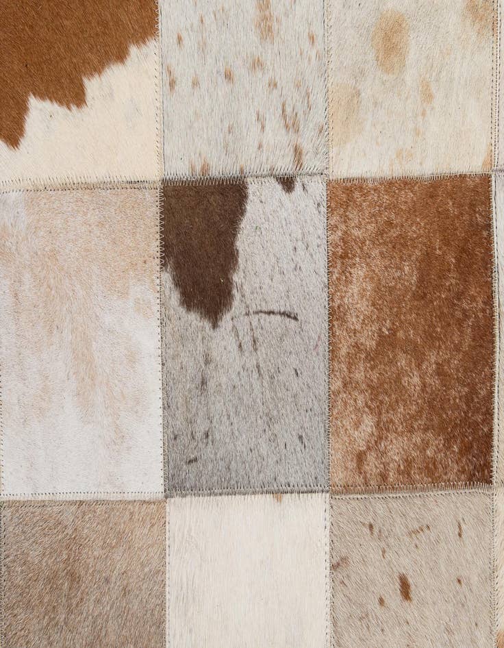Detail image of 8' 1 x 9' 11 Cowhide - Patchwork Rug