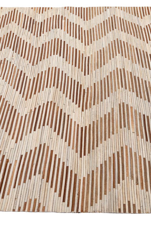 Detail image of 4' 11 x 8' 2 Cowhide - Patchwork Rug