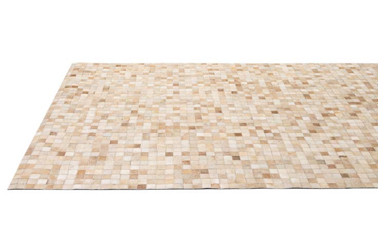 Detail image of 5' x 7' 10 Cowhide - Patchwork Rug