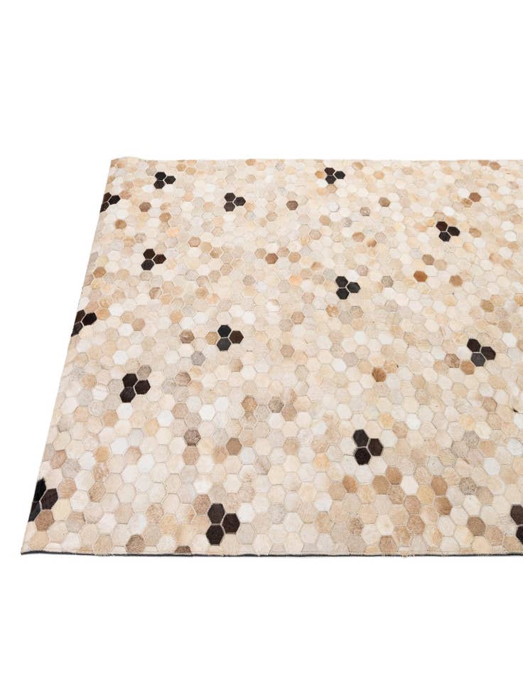 Detail image of 5' x 7' 11 Cowhide - Patchwork Rug