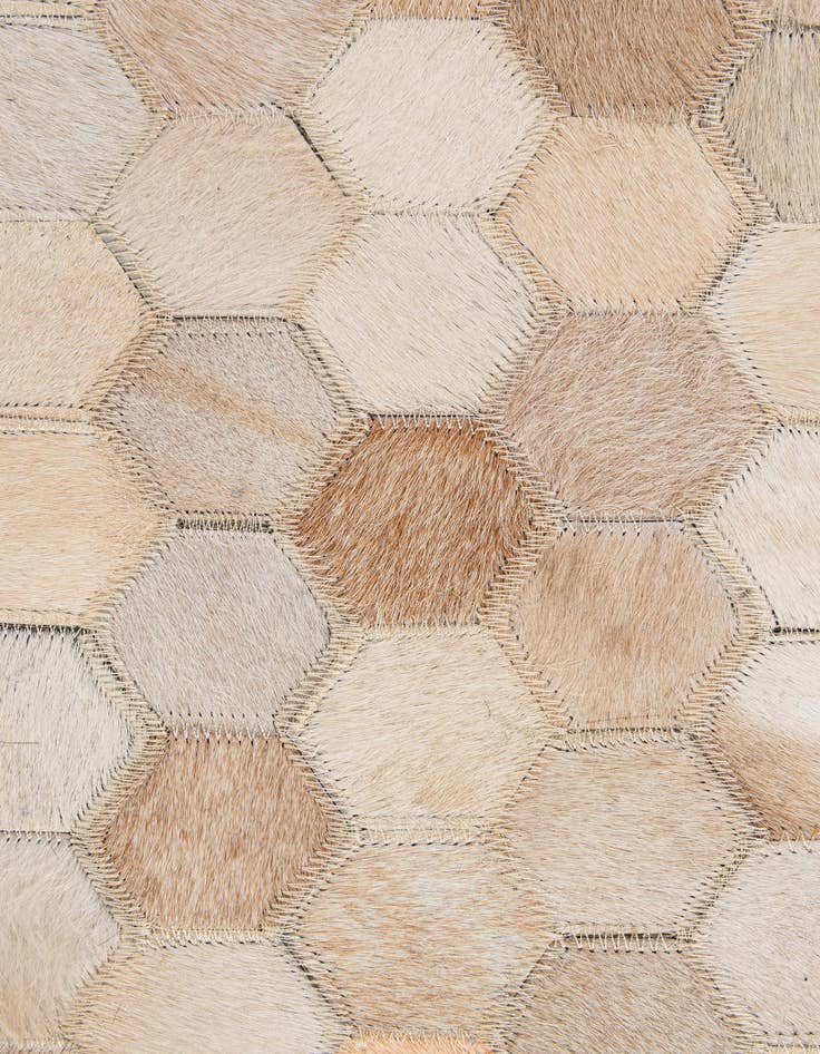 Detail image of 5' x 7' 11 Cowhide - Patchwork Rug