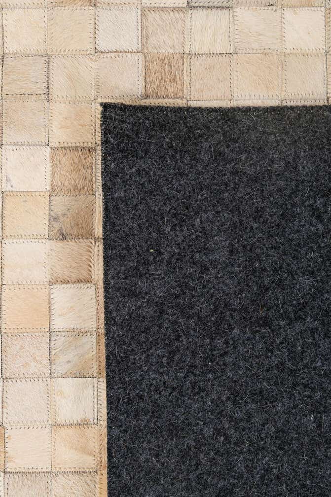 5' 1 x 8' Cowhide - Patchwork Rug