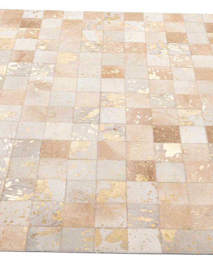Detail image of 4' 11 x 7' 11 Cowhide - Patchwork Rug