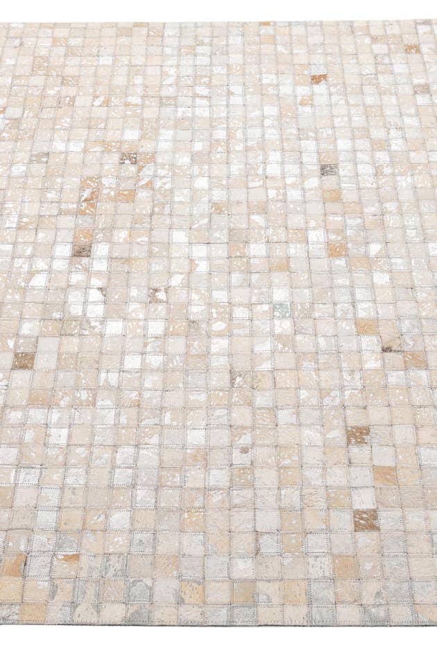 Detail image of 5' x 7' 11 Cowhide - Patchwork Rug