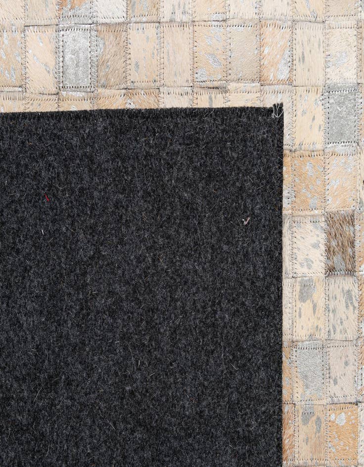 Detail image of 5' x 7' 11 Cowhide - Patchwork Rug