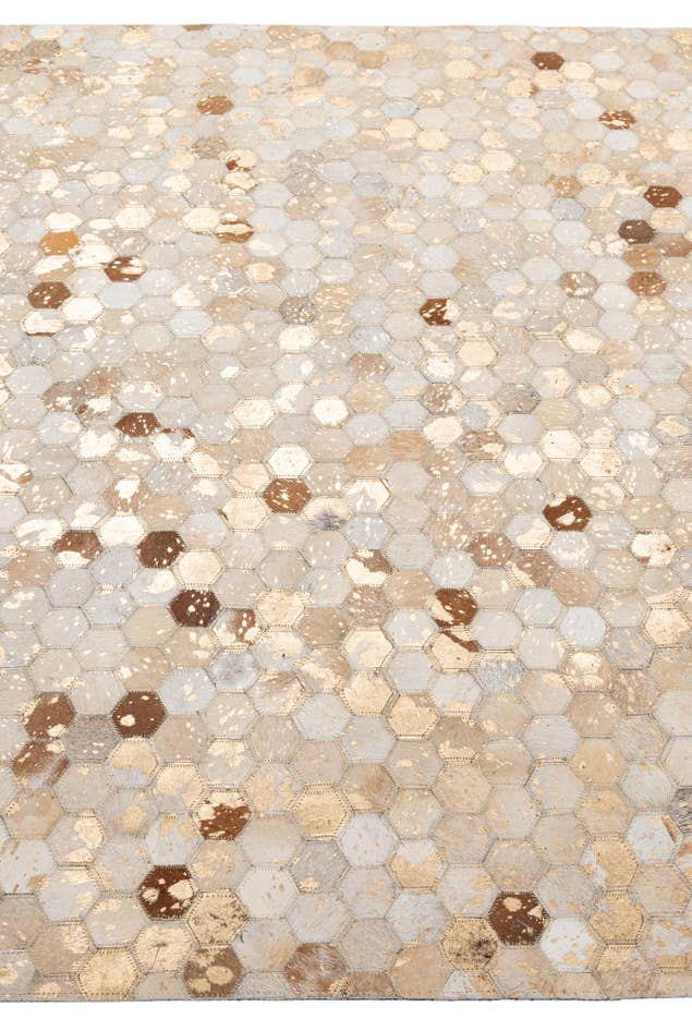 Detail image of 5' x 8' Cowhide - Patchwork Rug