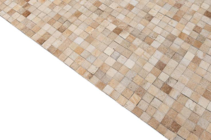Detail image of 5' 1 x 7' 11 Cowhide - Patchwork Rug
