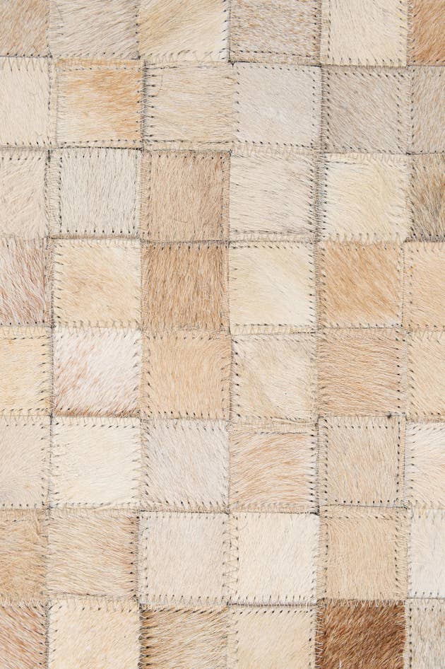 Detail image of 5' 1 x 7' 10 Cowhide - Patchwork Rug