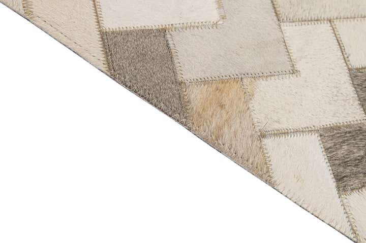5' 2 x 7' 11 Cowhide - Patchwork Rug