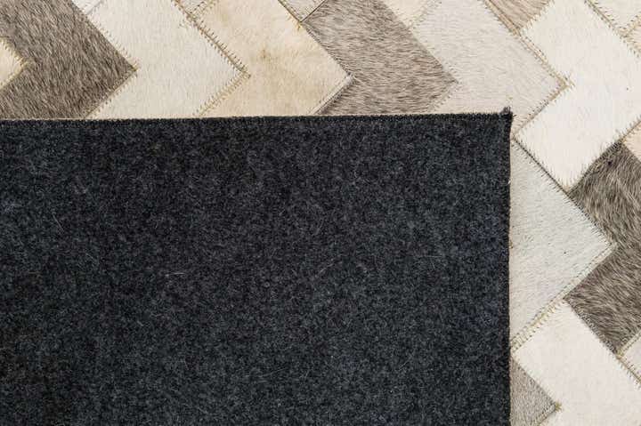 5' 2 x 7' 11 Cowhide - Patchwork Rug