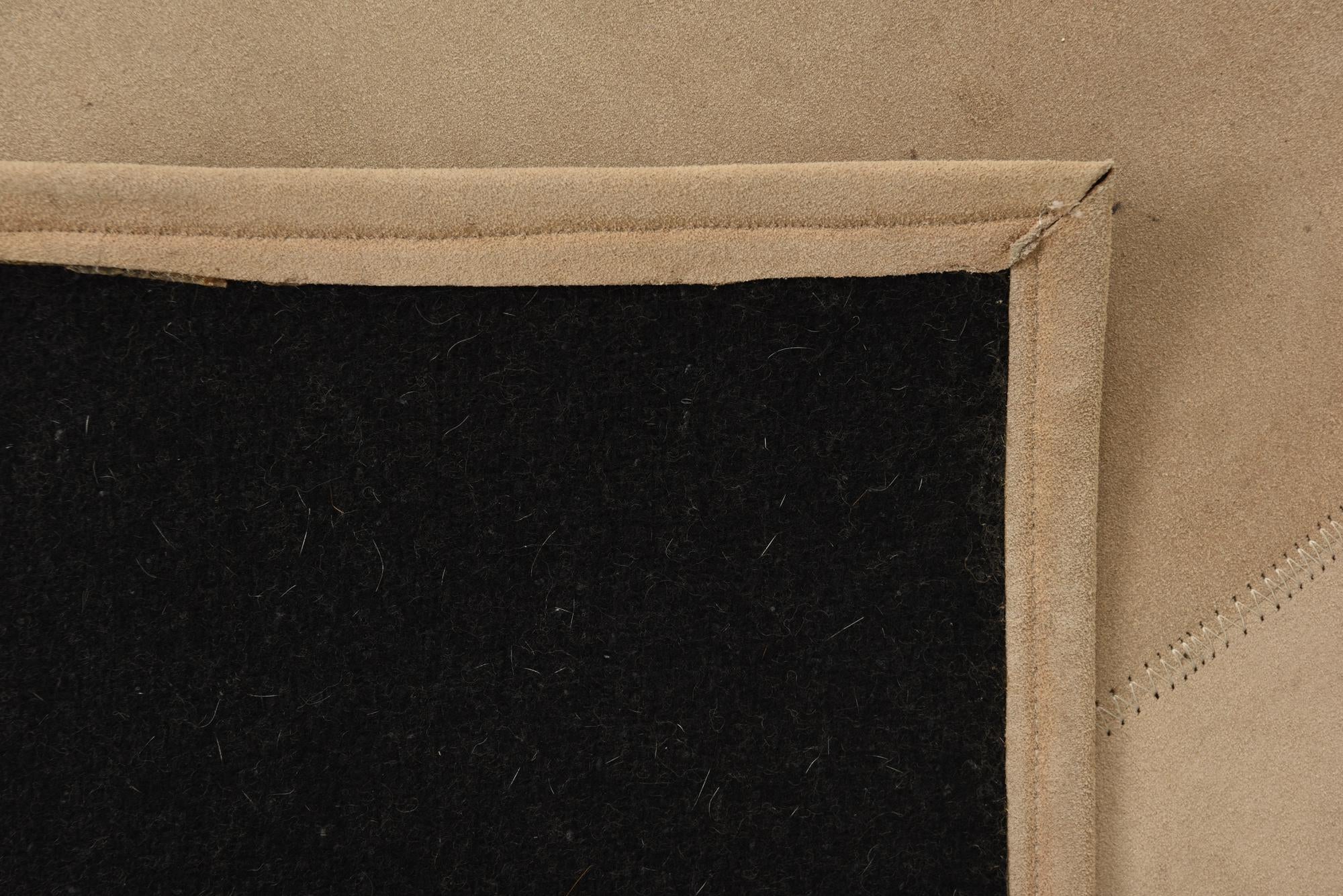 2' x 3' Cowhide Leather Rug