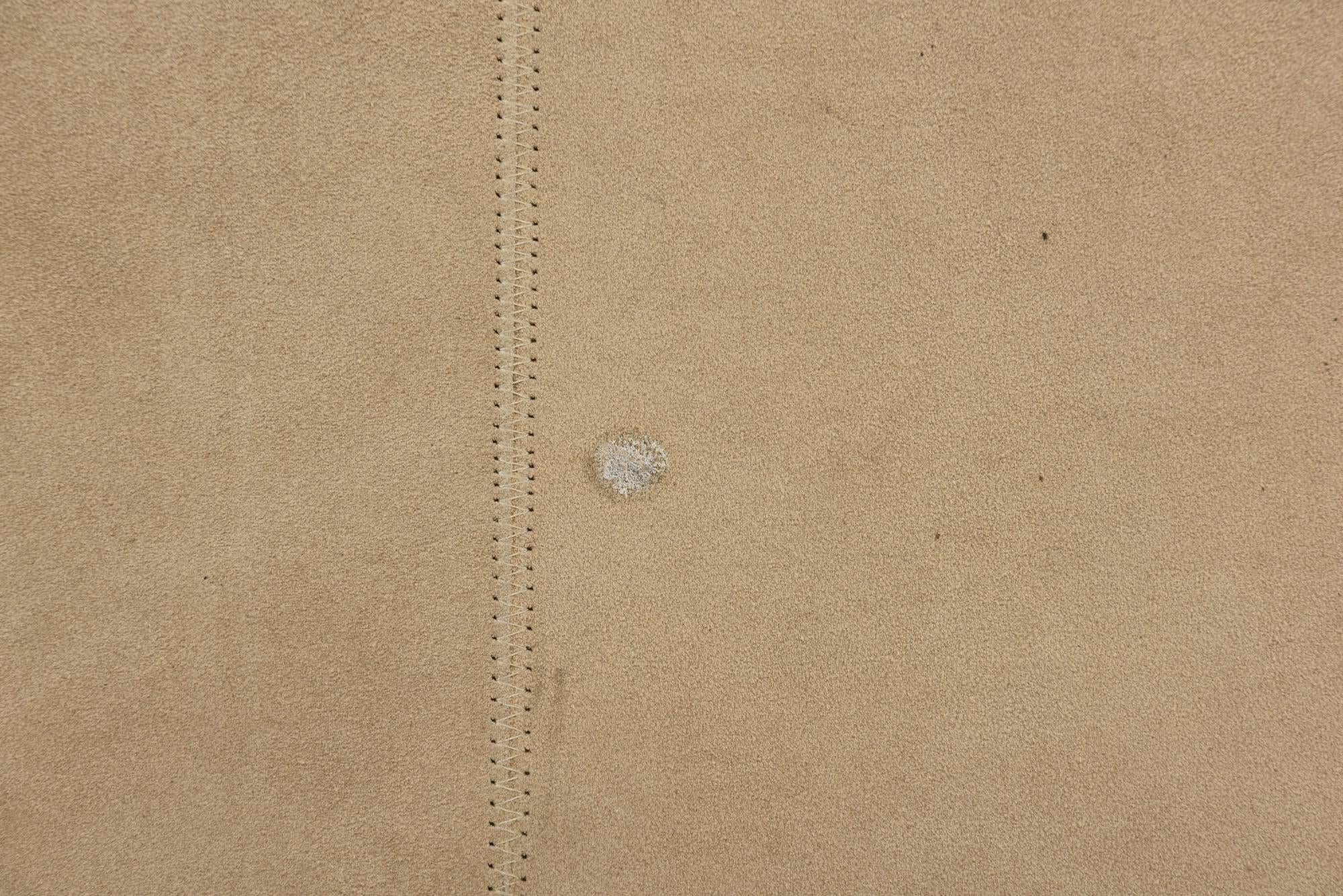 2' x 3' Cowhide Leather Rug