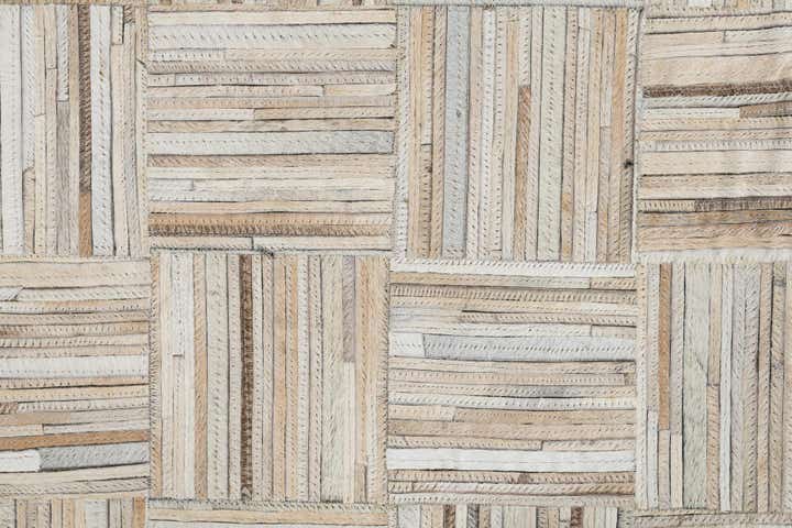 5' x 7' 8 Cowhide Leather Rug