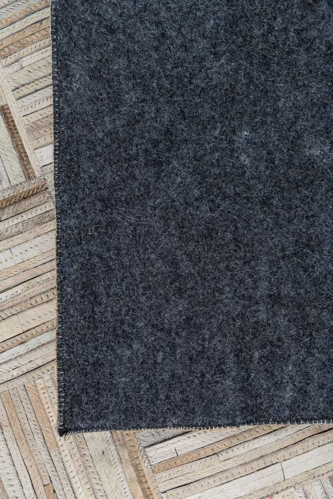 5' x 7' 8 Cowhide Leather Rug