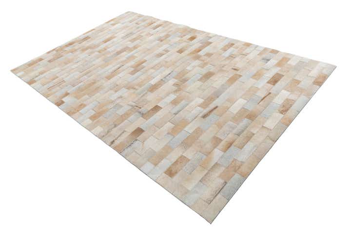 5' x 7' 9 Cowhide Leather Rug