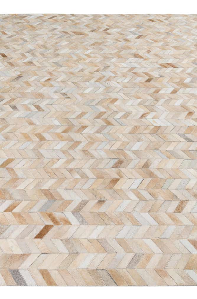 8' 1 x 10' Cowhide Leather Rug