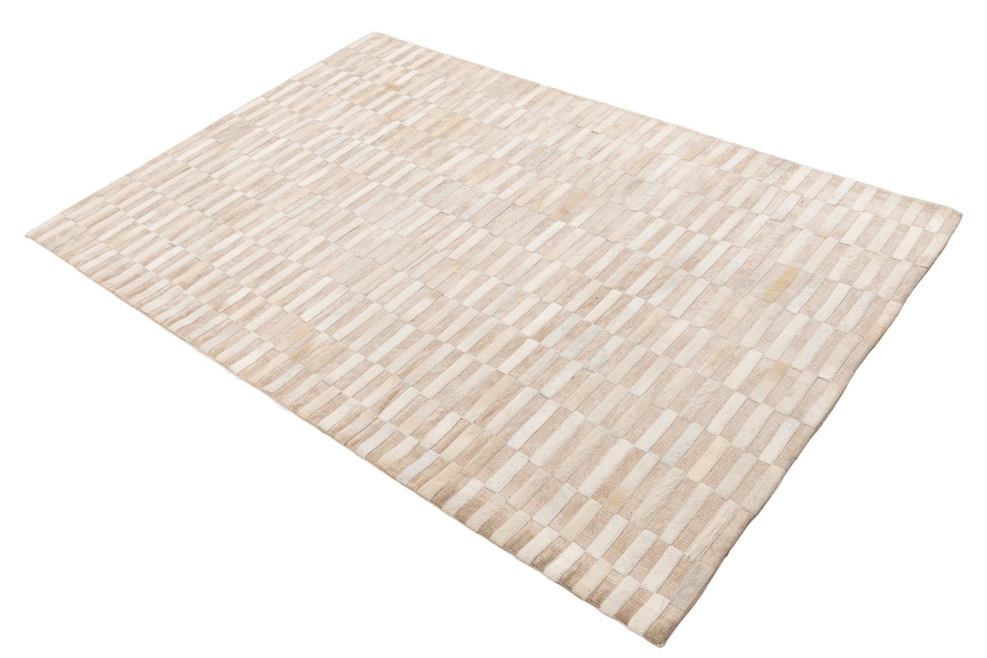 4' x 6' Cowhide Leather Rug