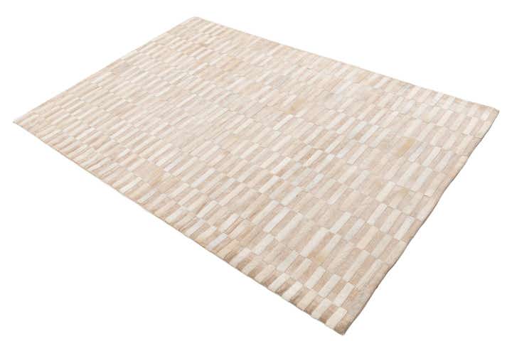 4' x 6' Cowhide Leather Rug