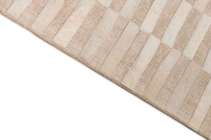 4' x 6' Cowhide Leather Rug