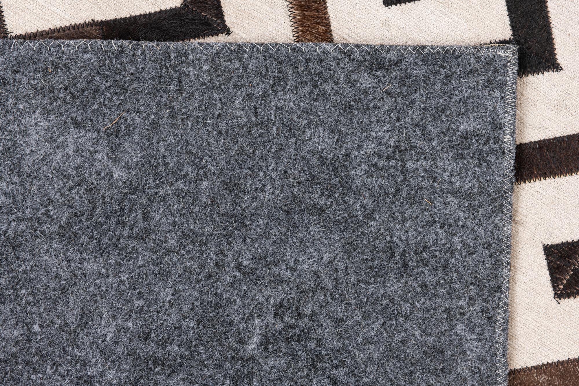 4' x 5' 5 Cowhide Leather Rug