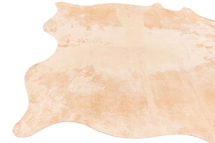 5' 10 x 7' Cowhide Leather Rug