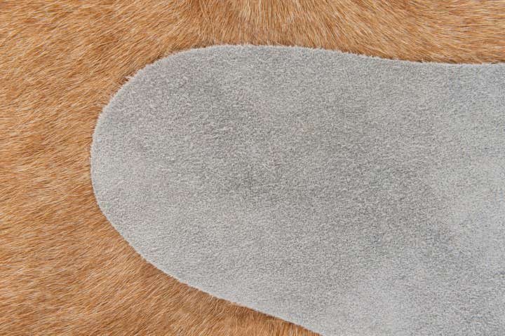 5' 5 x 6' 5 Cowhide Leather Rug