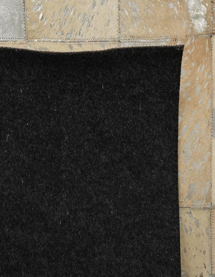 Detail image of 5' 1 x 7' 10 Cowhide Rug