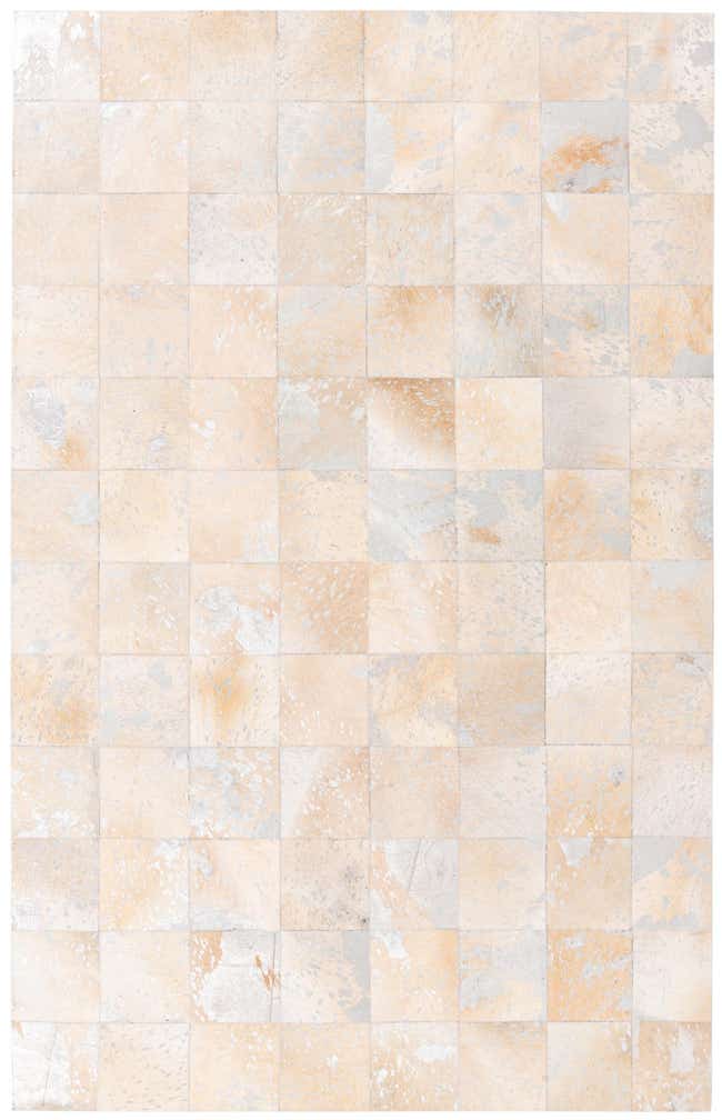 5' 1 x 8' Cowhide Rug