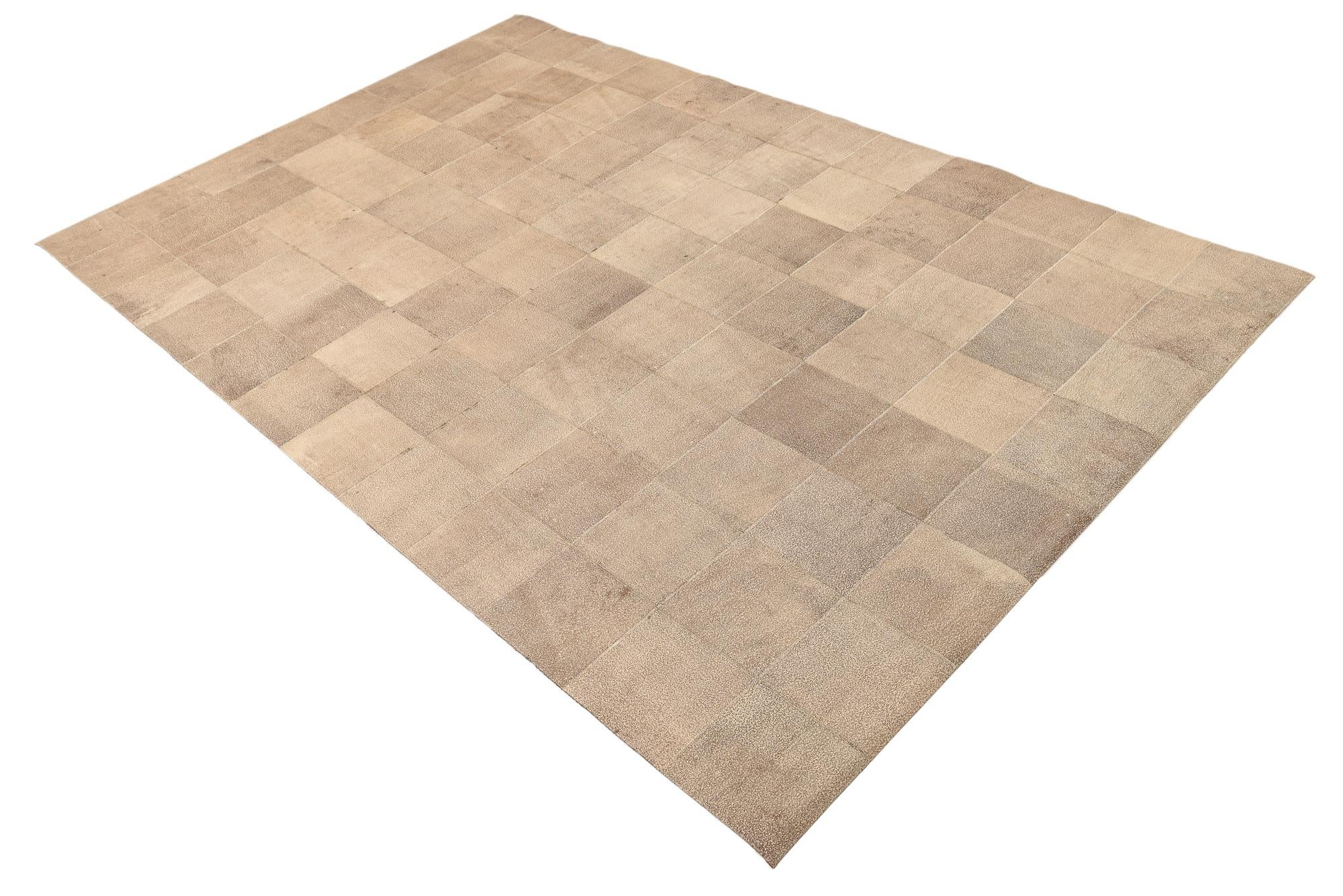 5' 1 x 8' Cowhide Rug