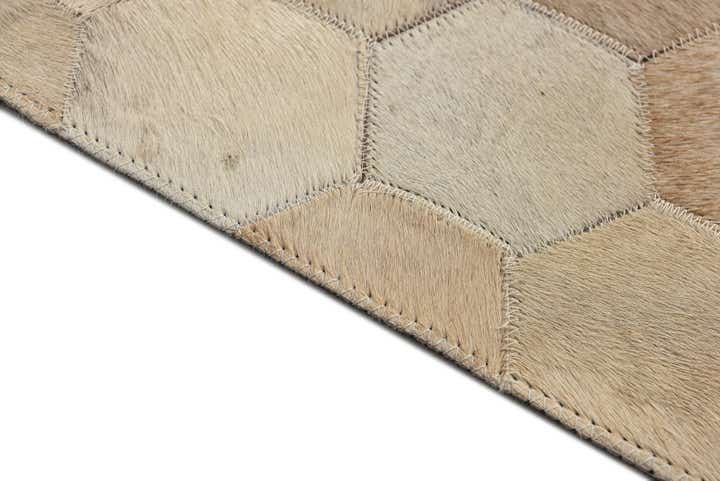 5' 4 x 7' 4 Cowhide Rug