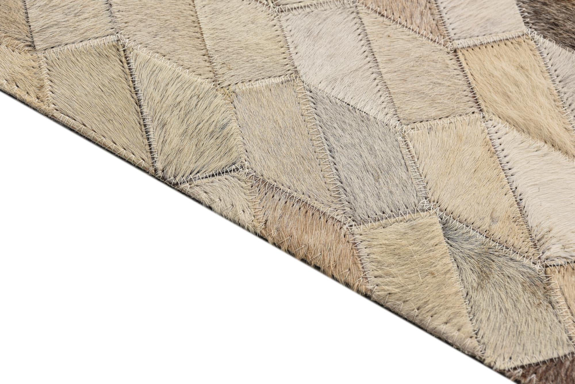 5' 4 x 7' 7 Cowhide Rug
