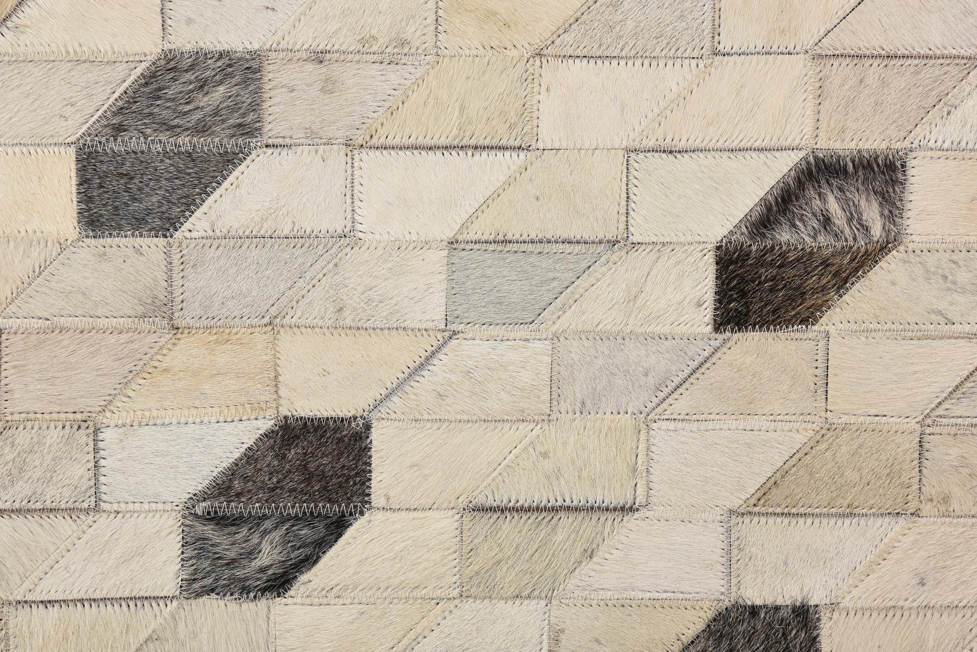 5' 4 x 7' 7 Cowhide Rug