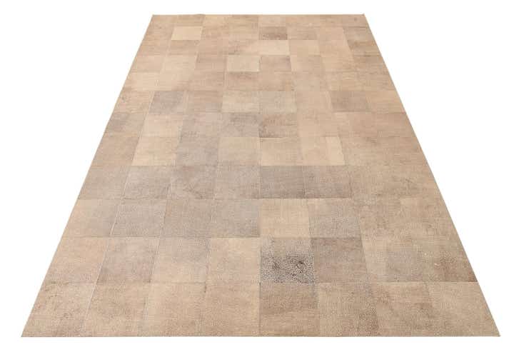 5' 1 x 8' Cowhide Rug