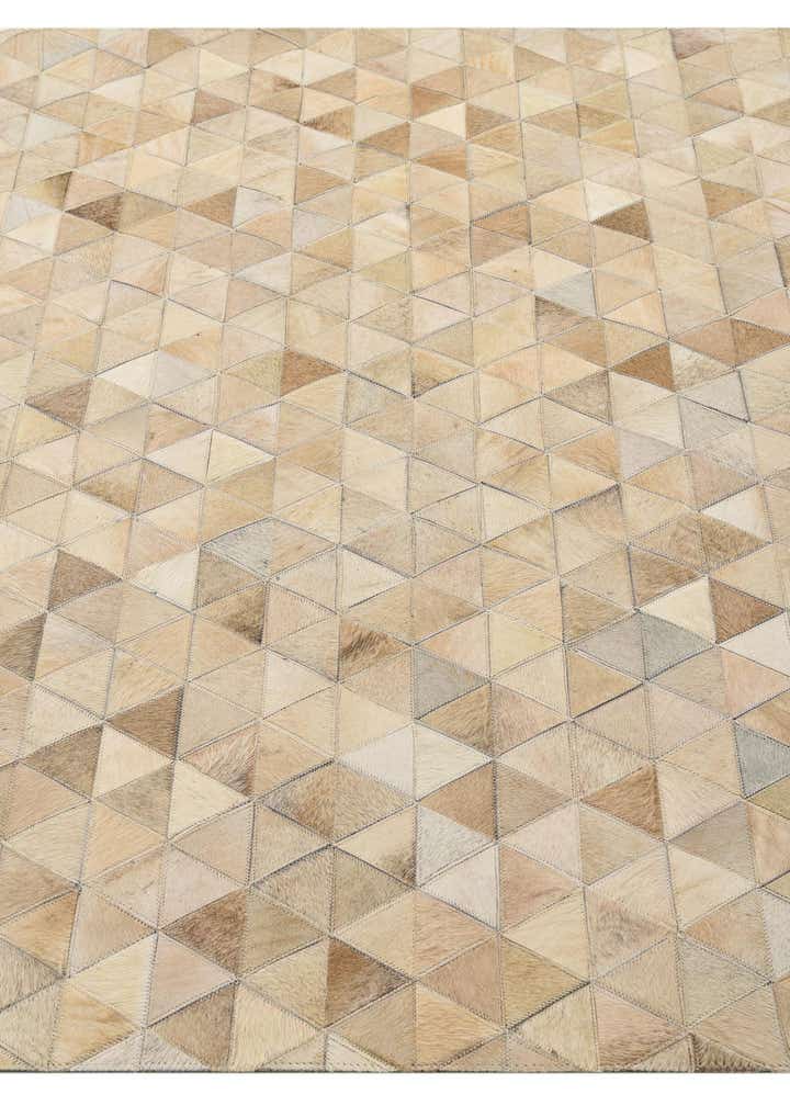 4' 9 x 6' 7 Cowhide Rug