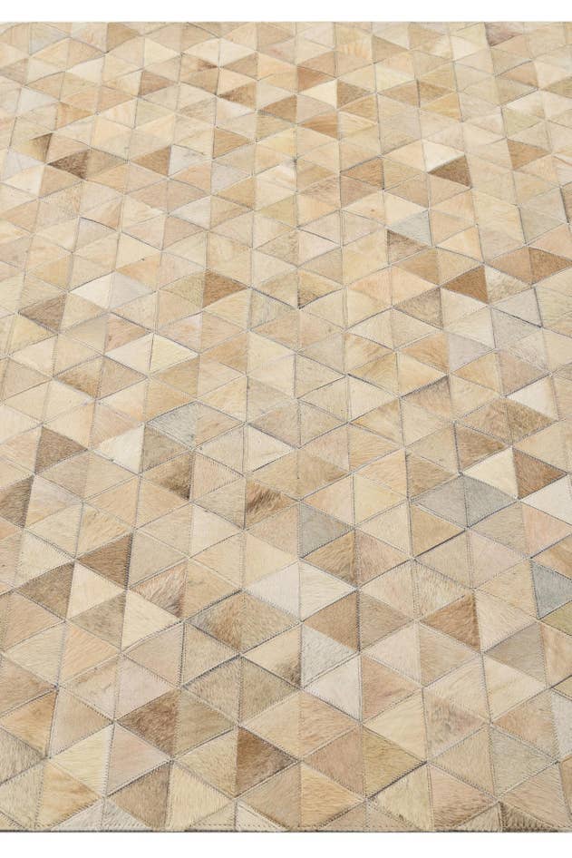 Detail image of 4' 9 x 6' 7 Cowhide Rug