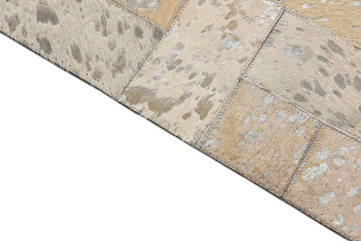 5' 3 x 8' 3 Cowhide Rug