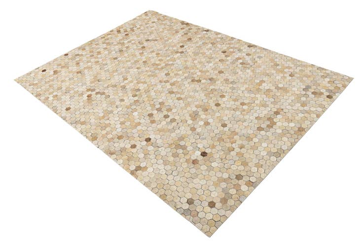 Detail image of 4' 10 x 6' 8 Cowhide Rug
