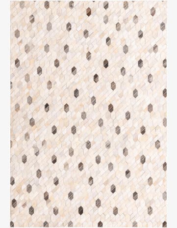 5' 4 x 7' 7 Cowhide Rug