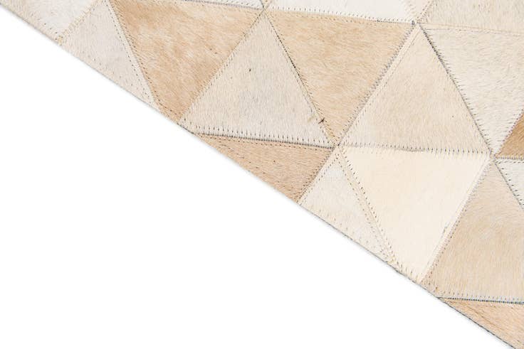 Detail image of 5' 1 x 8' 1 Cowhide Stocks Rug