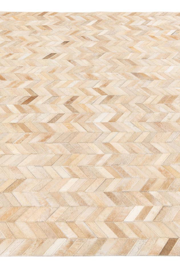 Detail image of 5' x 8' 1 Cowhide Stocks Rug