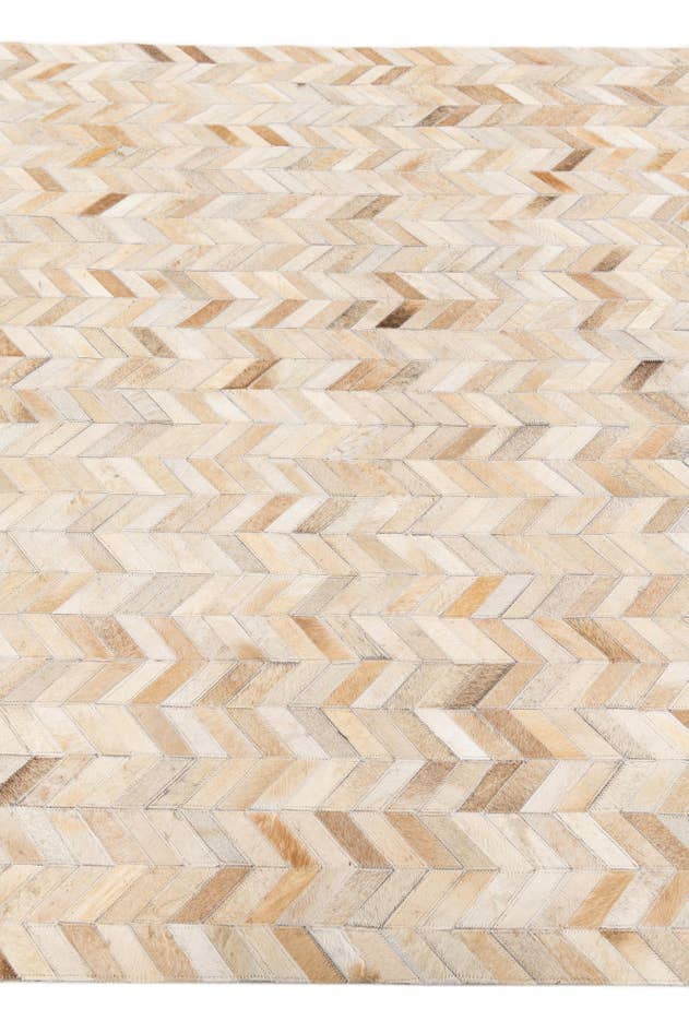 Detail image of 5' 1 x 7' 10 Cowhide Stocks Rug